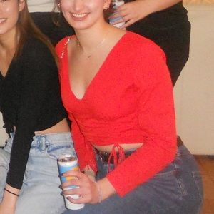 Red long sleeve crop top